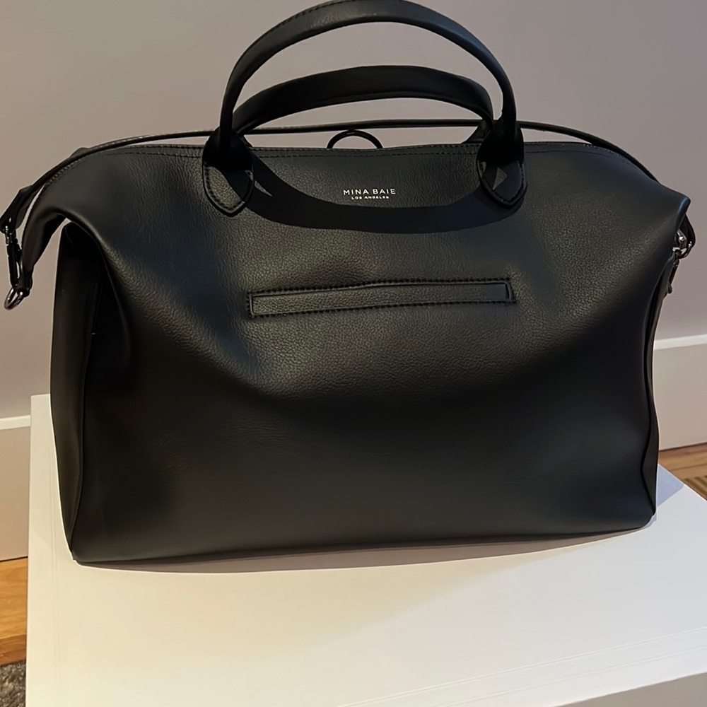 Mina Bae Emmy Bag - Lg Vegan in Black with Gunmetal
